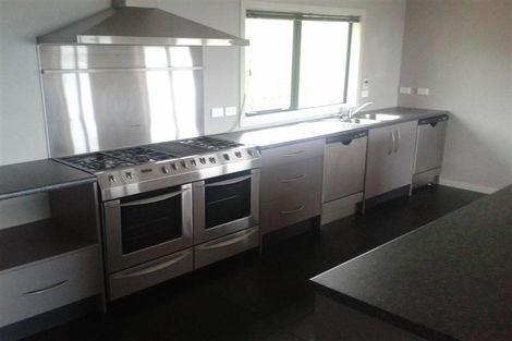 Photo of property in 54 Arahiwi Grove, Tirohanga, Lower Hutt, 5010