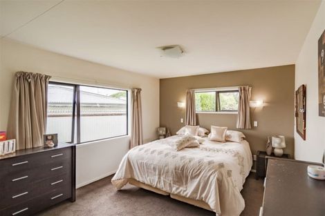 Photo of property in 142 Avondale Road, Greenmeadows, Napier, 4112