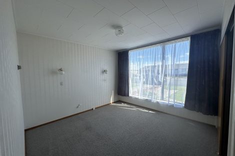 Photo of property in 2 Grant Street, Gore, 9710