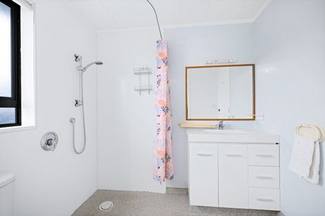 Photo of property in 11 Rawhiti Place, Snells Beach, 0920