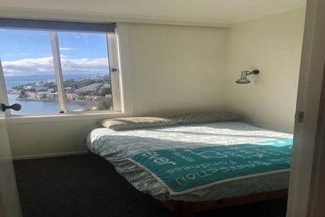 Photo of property in 10/2 Oriental Terrace, Mount Victoria, Wellington, 6011