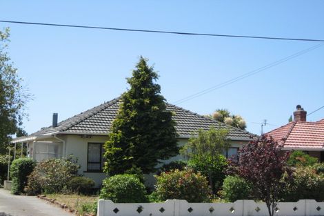 Photo of property in 53 Shortland Street, Wainoni, Christchurch, 8061