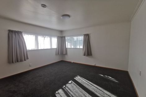 Photo of property in 71 Makora Road, Masterton, 5810