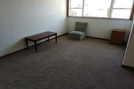 Photo of property in 492 Blockhouse Bay Road, Blockhouse Bay, Auckland, 0600