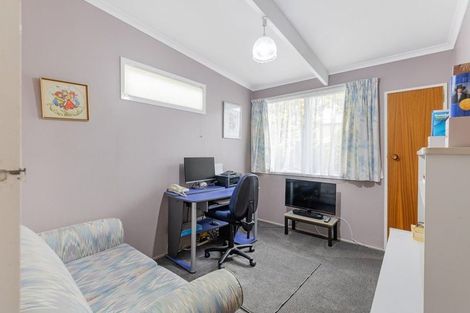 Photo of property in 15 Juliana Place, Awapuni, Palmerston North, 4412