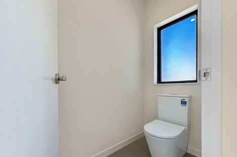 Photo of property in 9/28 Ludlow Terrace, Totara Vale, Auckland, 0627