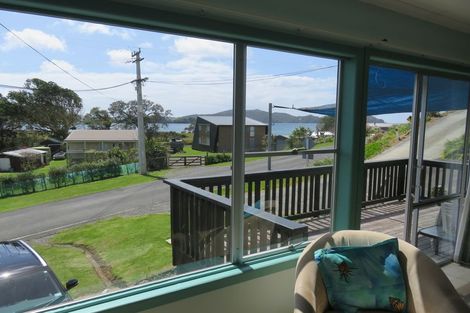 Photo of property in 70 Rapata Road, Oakura, Hikurangi, 0184