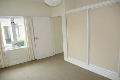 Photo of property in 33a Matai Road, Stanmore Bay, Whangaparaoa, 0932