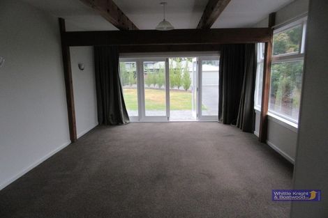 Photo of property in 23 Garreg Road, Fendalton, Christchurch, 8052