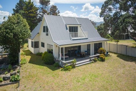 Photo of property in 9 Courtney Place, Pauanui, Hikuai, 3579