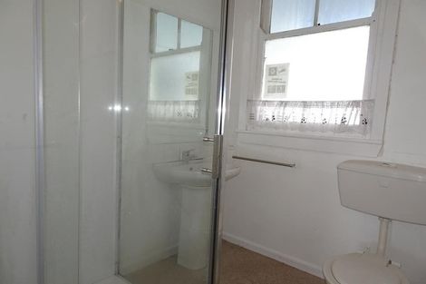 Photo of property in 314 Queen Street West, Hastings, 4122