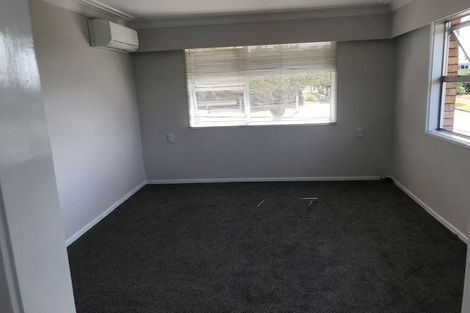 Photo of property in 58 Moana Avenue, One Tree Hill, Auckland, 1061