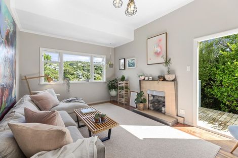 Photo of property in 31 Mornington Road, Brooklyn, Wellington, 6021