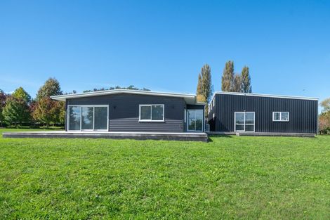 Photo of property in 32 Royd Road West, Makauri, Gisborne, 4071