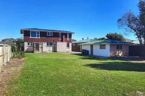 Photo of property in 4 Oakdale Street, Avonhead, Christchurch, 8042