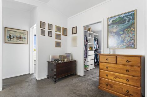 Photo of property in 1/9 Barcroft Place, Clendon Park, Auckland, 2103