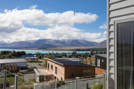 Photo of property in 8 Sibbald Lane, Lake Tekapo, 7999