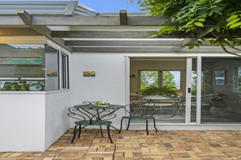 Photo of property in 17a Beach Road, Manly, Whangaparaoa, 0930