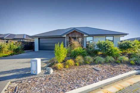 Photo of property in 5 Kaka Place, Halswell, Christchurch, 8025