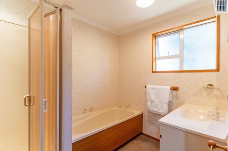 Photo of property in 66 Bills Way, Wanaka, 9305