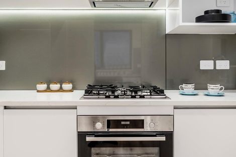 Photo of property in 11 Tawapou Close, Massey, Auckland, 0614