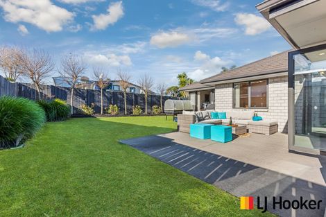 Photo of property in 36 Sunningdale Street, Wattle Downs, Auckland, 2103