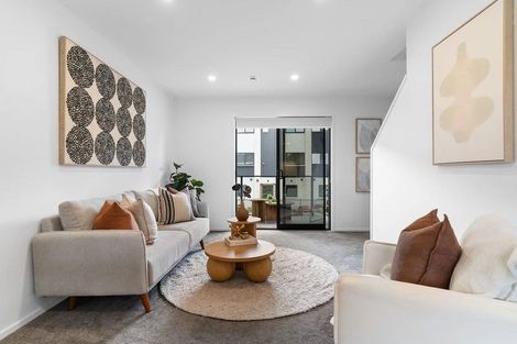 Photo of property in 4/61 Matipo Road, Te Atatu Peninsula, Auckland, 0610