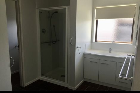 Photo of property in 1 Arcus Street, St Andrews, Hamilton, 3200