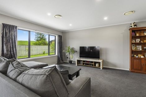 Photo of property in 17 Te Wiremu Lane, Otaki, 5512