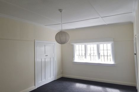 Photo of property in 15a Raine Street, Karori, Wellington, 6012
