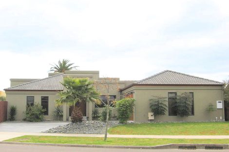 Photo of property in 92 Beachwater Drive, Papamoa Beach, Papamoa, 3118