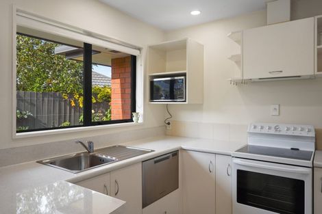 Photo of property in 17f Matawai Close, Rangiora, 7400