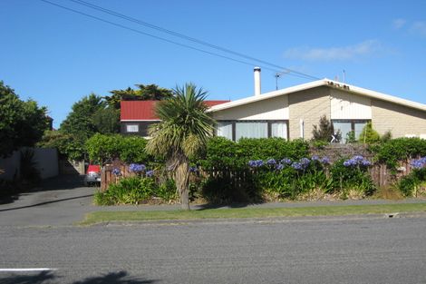 Photo of property in 1/99a Rocking Horse Road, Southshore, Christchurch, 8062