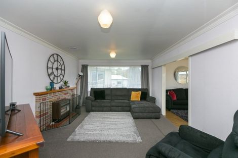 Photo of property in 26 Wallath Road, Westown, New Plymouth, 4310