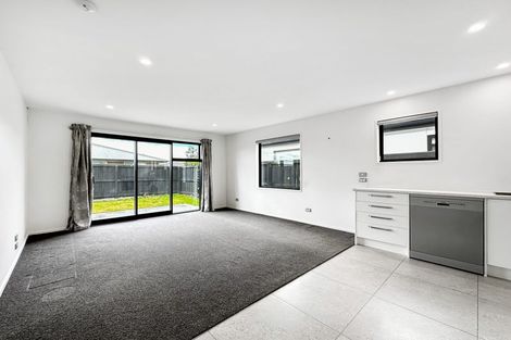 Photo of property in 97 Faringdon Boulevard, Rolleston, 7615