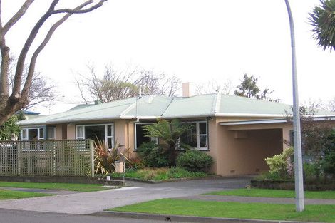 Photo of property in 7 Manapouri Crescent, Hokowhitu, Palmerston North, 4410