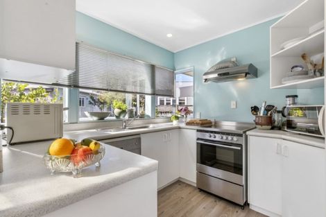 Photo of property in 1/105 Glendale Road, Glen Eden, Auckland, 0602