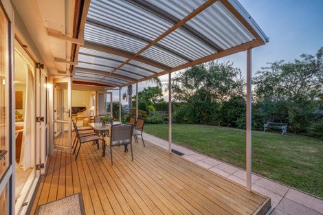 Photo of property in 67 Westerham Drive, Dannemora, Auckland, 2016