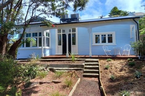 Photo of property in 27 Bruce Street, Roslyn, Dunedin, 9011