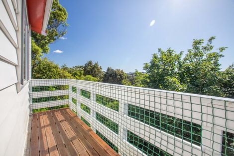 Photo of property in 12 Fairburn Grove, Johnsonville, Wellington, 6037