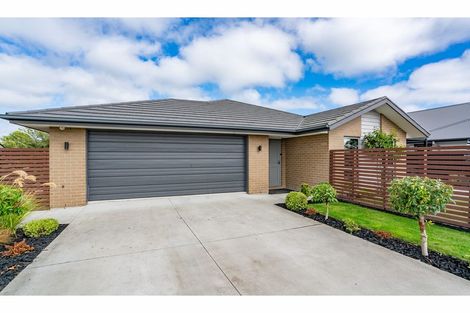 Photo of property in 6 Parawai Street, Marshland, Christchurch, 8083