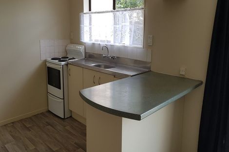 Photo of property in 27 Harris Road, Mount Wellington, Auckland, 1051