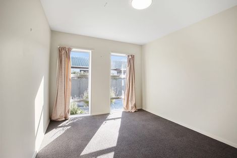 Photo of property in 2/240a Estuary Road, South New Brighton, Christchurch, 8062