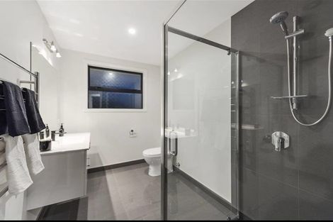 Photo of property in 48 Helen June Avenue, Flagstaff, Hamilton, 3210