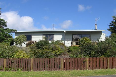 Photo of property in 12 Holiday Crescent, Mangawhai Heads, Mangawhai, 0505