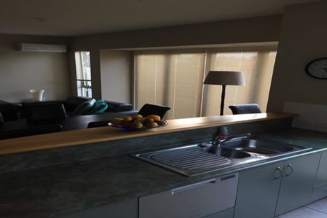 Photo of property in 7 Gillett Place, Botany Downs, Auckland, 2014