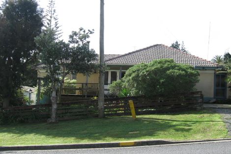 Photo of property in 1 Charles Street, Te Kamo, Whangarei, 0112