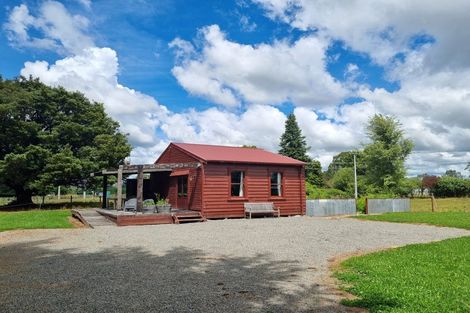 Photo of property in 82 Mckinstry Avenue, Te Ore Ore, Masterton, 5886