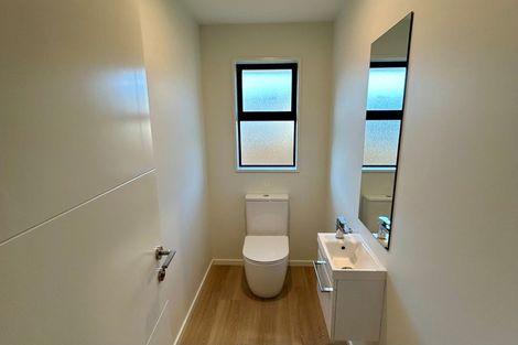 Photo of property in 8 Emeline Chapman Drive, Cracroft, Christchurch, 8022