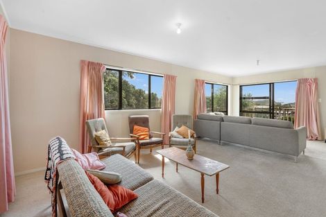 Photo of property in 2 Wood Street, Mangawhai Heads, Mangawhai, 0505